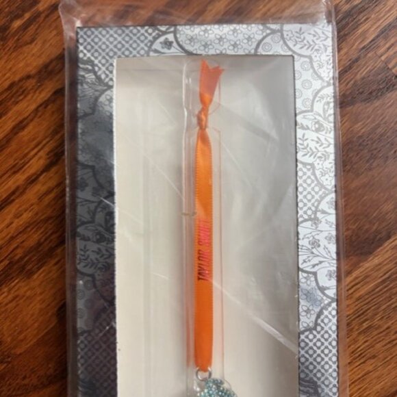 Taylor Swift The Life of A Showgirl Sparkling Feather Ornament Holiday Collectio - Picture 2 of 4